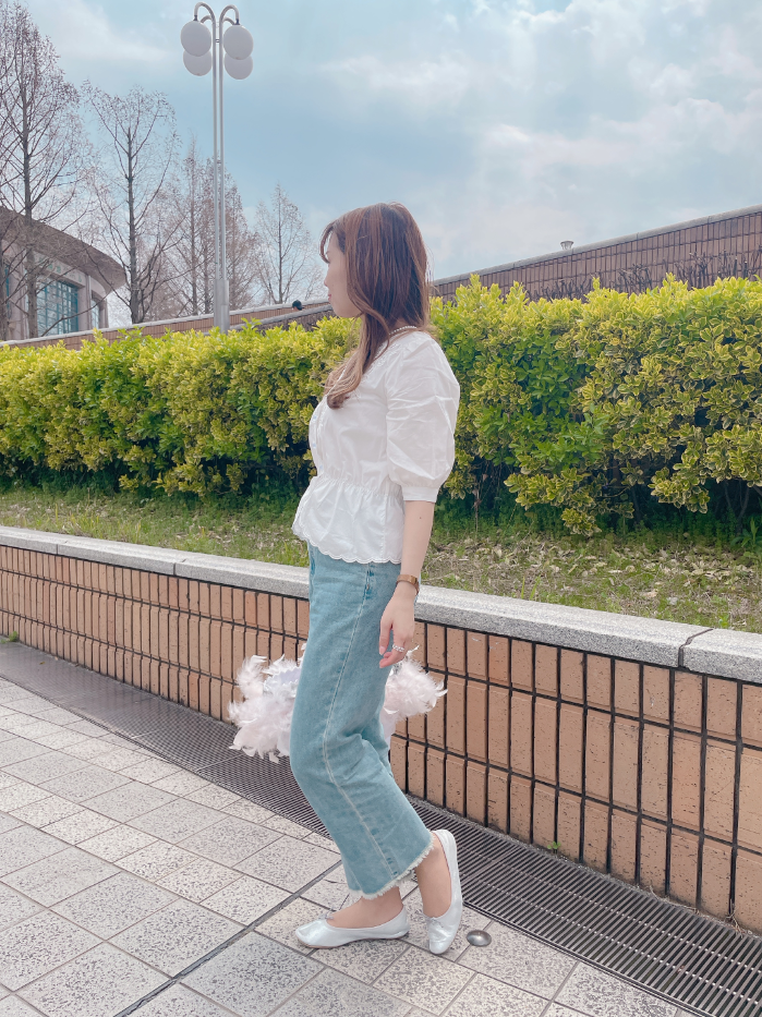 フレンチ刺繍ブラウス