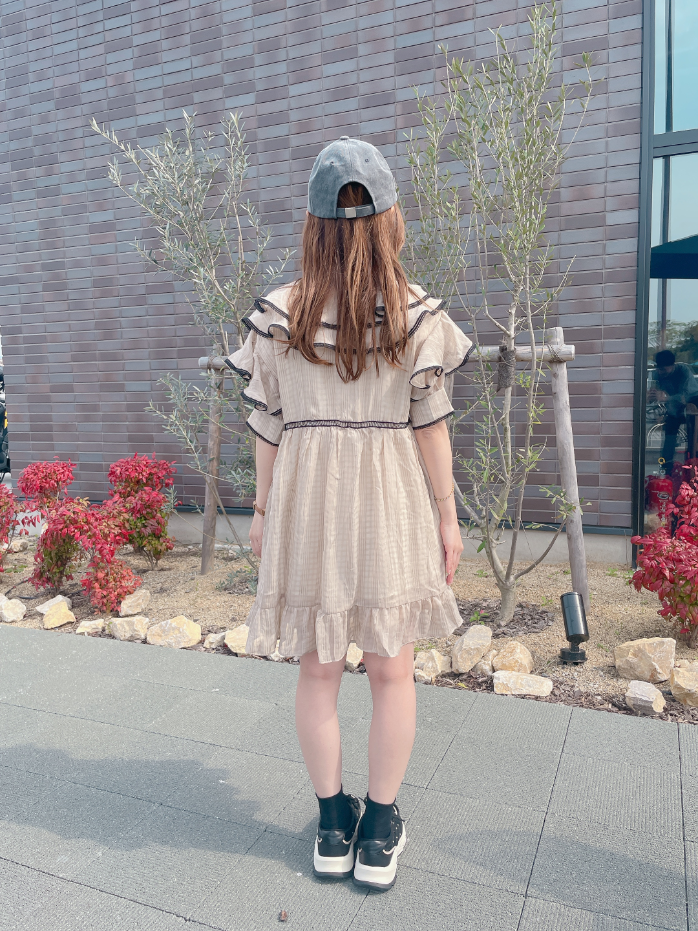 フリルチュニック