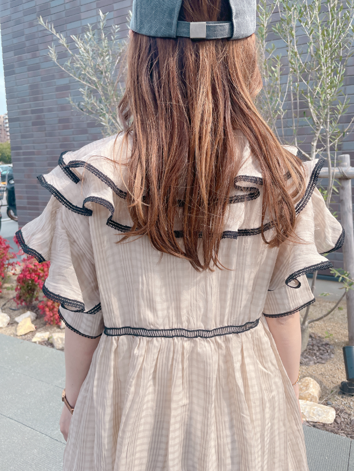 フリルチュニック