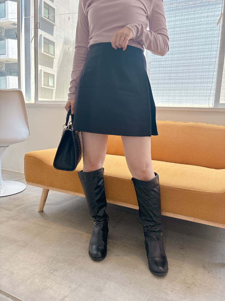 ミニスカパン