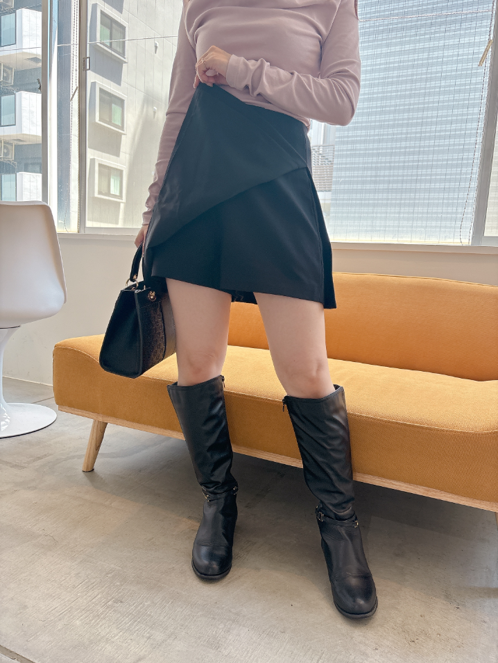 ミニスカパン
