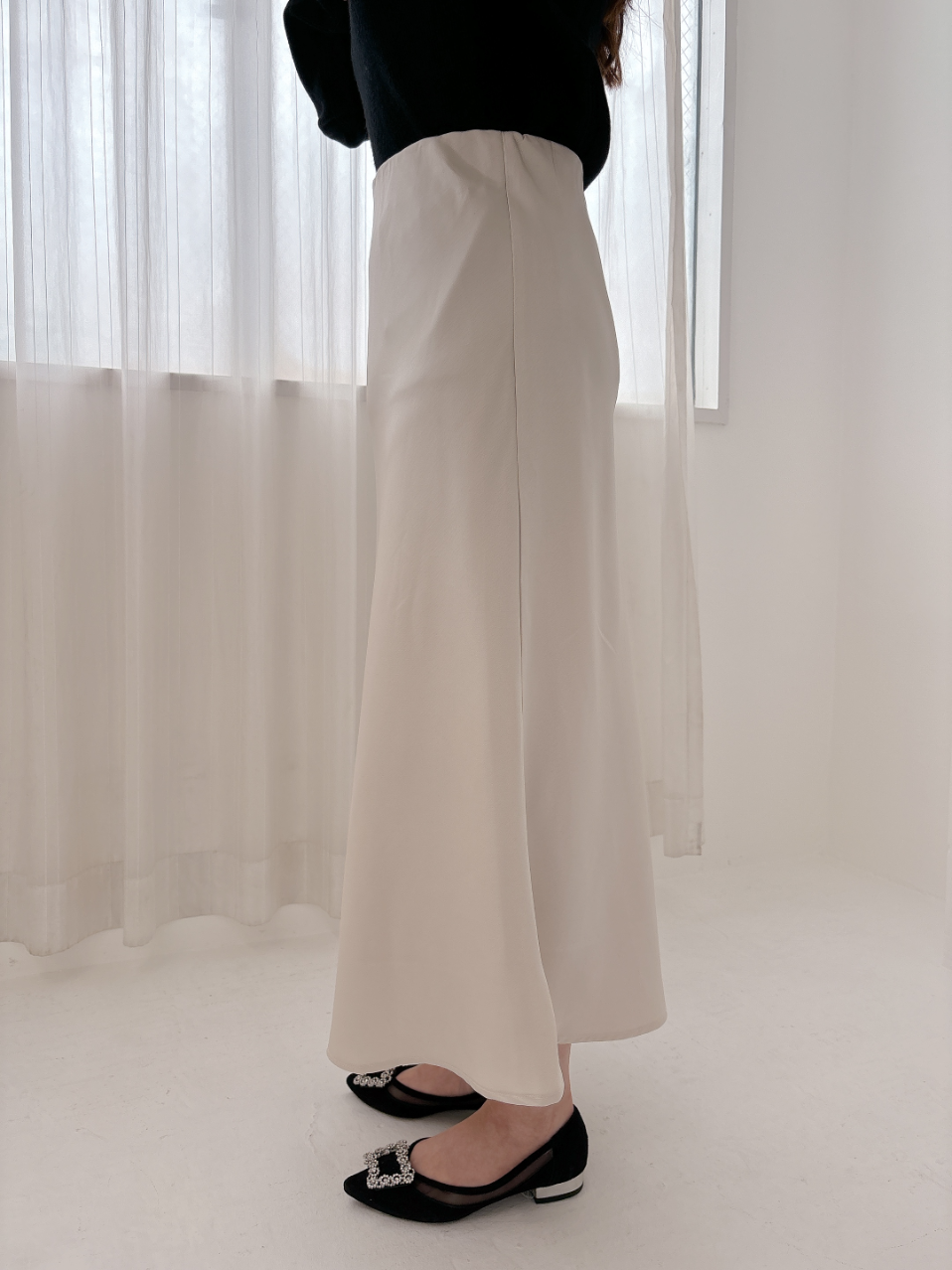 サテンマーメイドスカート