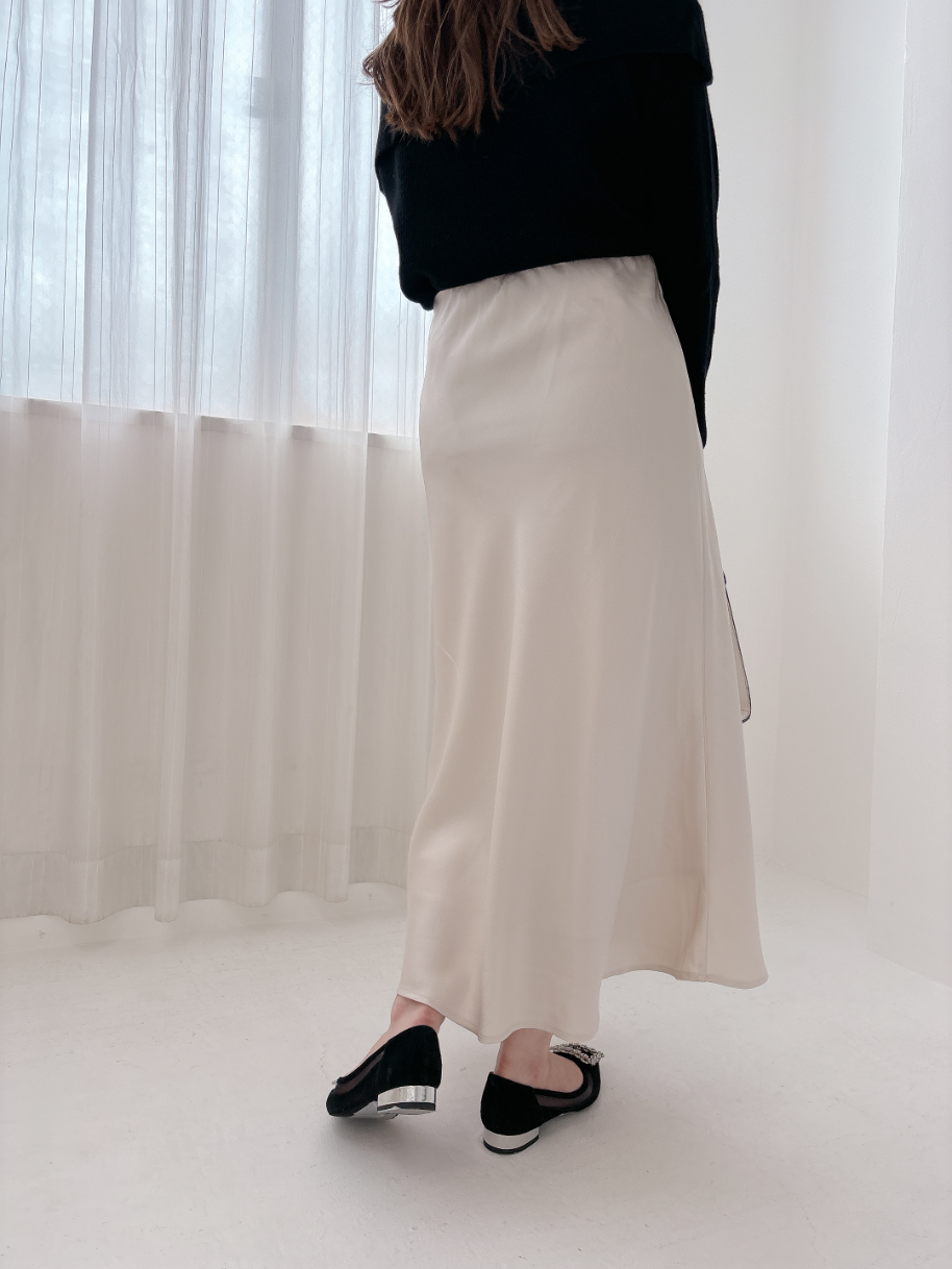 サテンマーメイドスカート