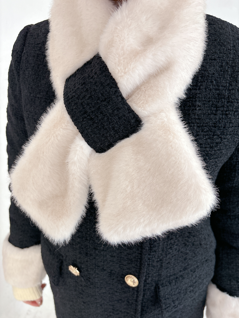 マフラー付きノーカラーコート