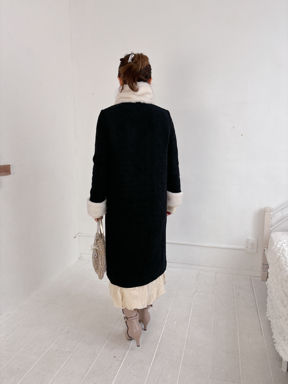 マフラー付きノーカラーコート