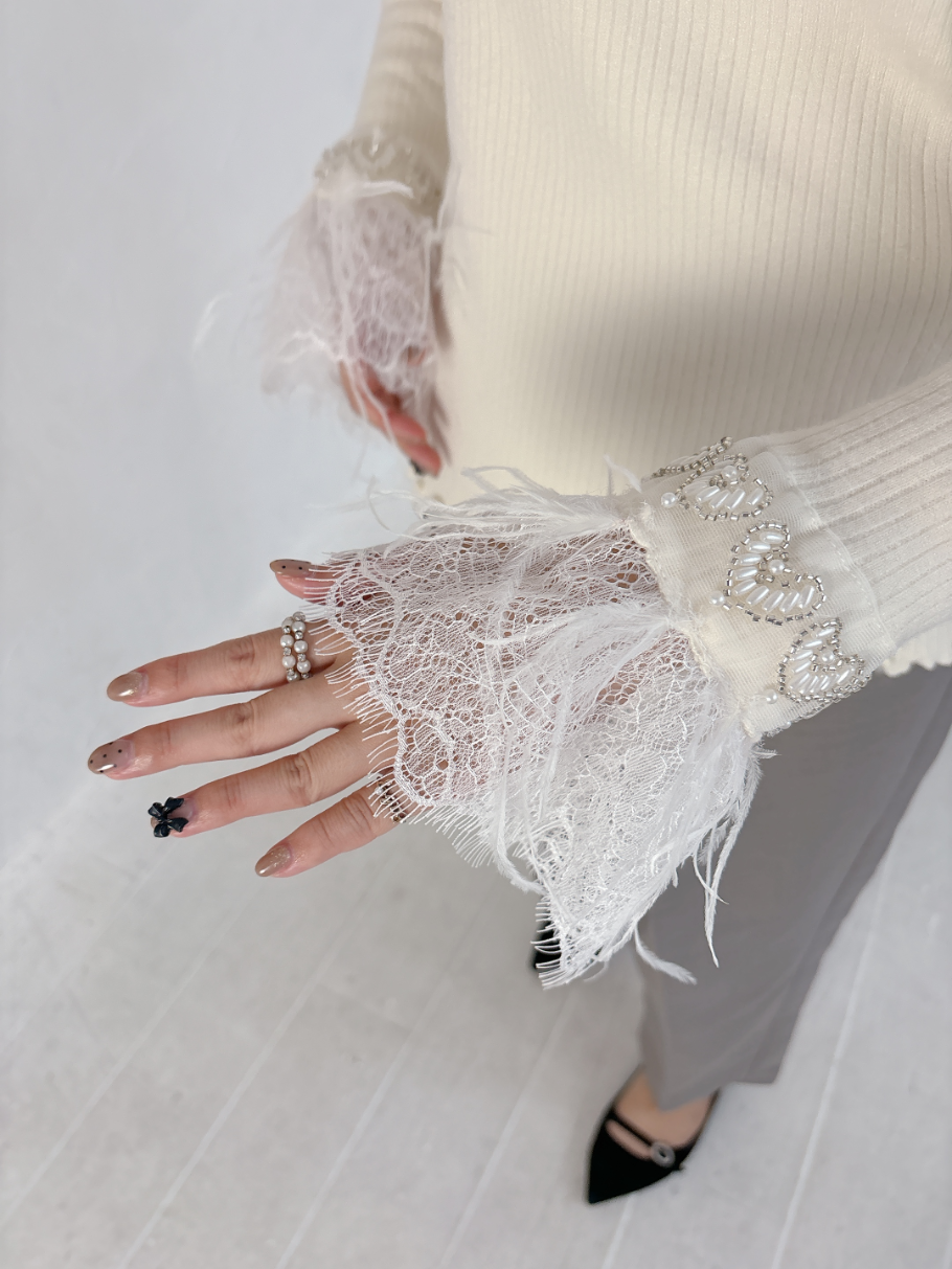 袖フェザー裏起毛リブニット