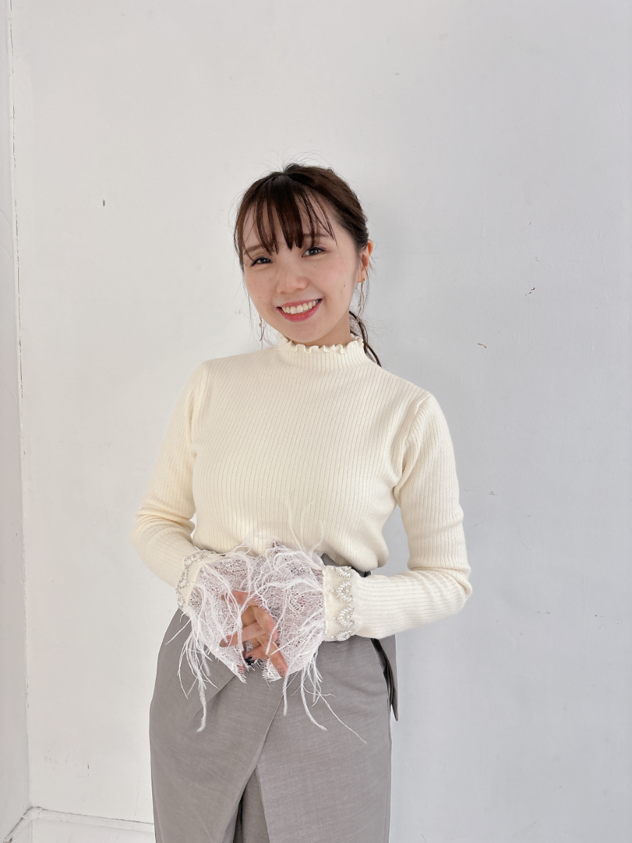 袖フェザー裏起毛リブニット