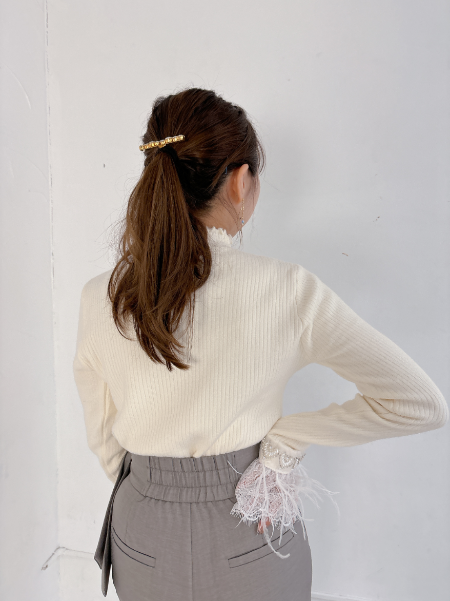 袖フェザー裏起毛リブニット