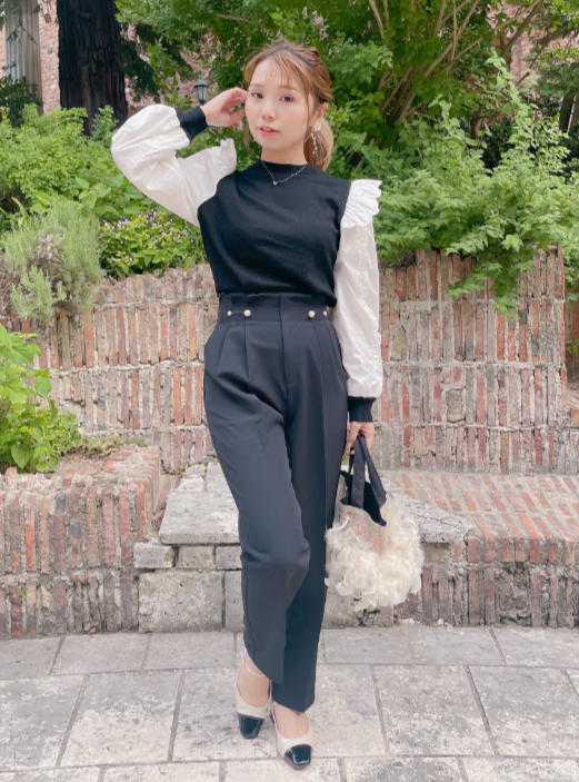 ウエストパールピンテーパードパンツ