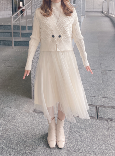 ベスト付きニットワンピース