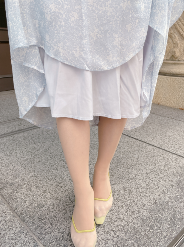 フローラルワンピース