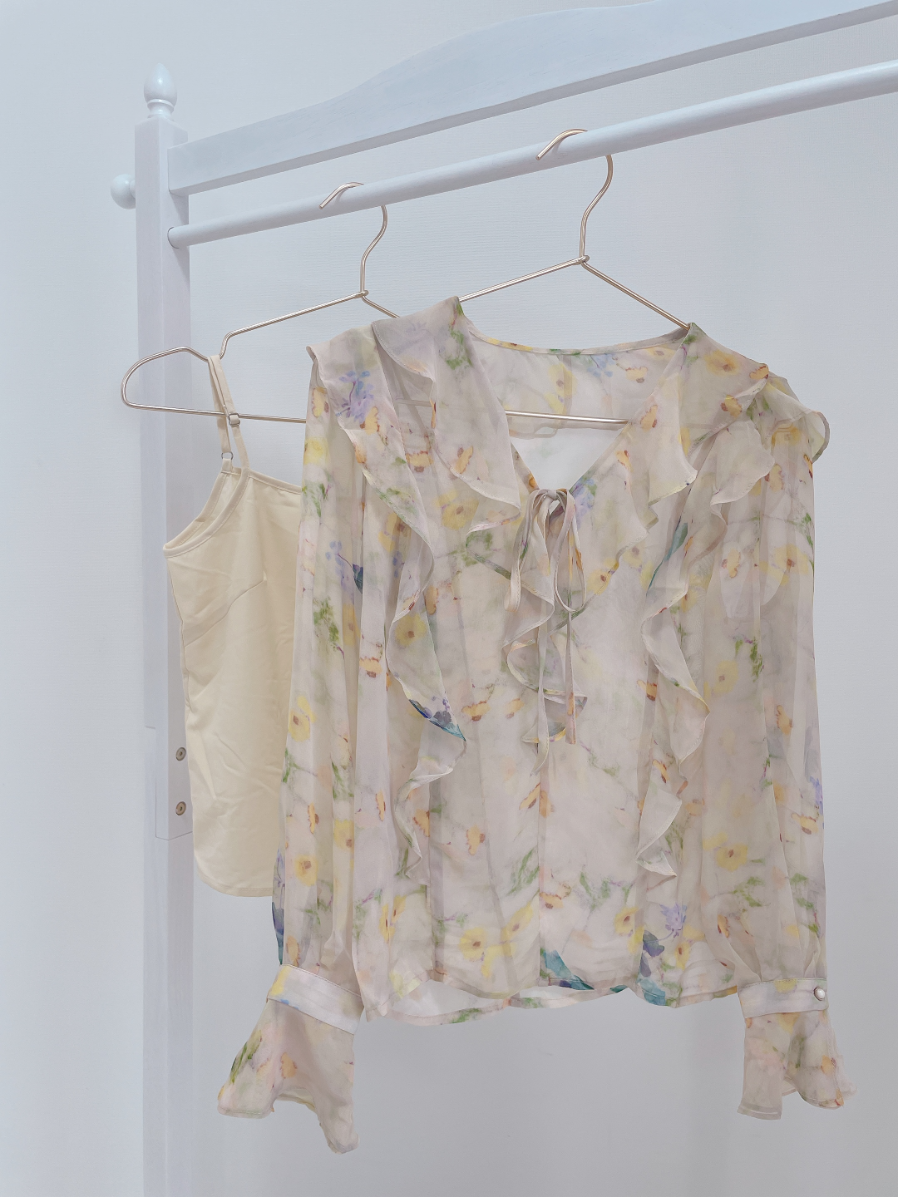 アネモネフリルブラウス