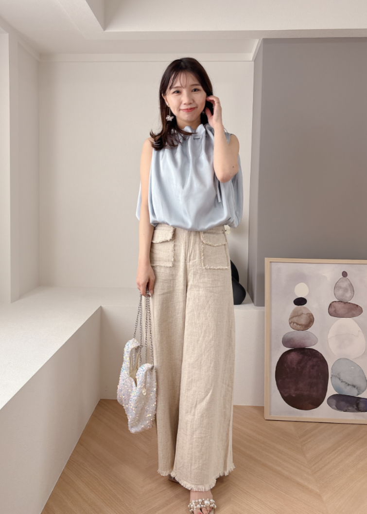 サイドリボンサテンブラウス