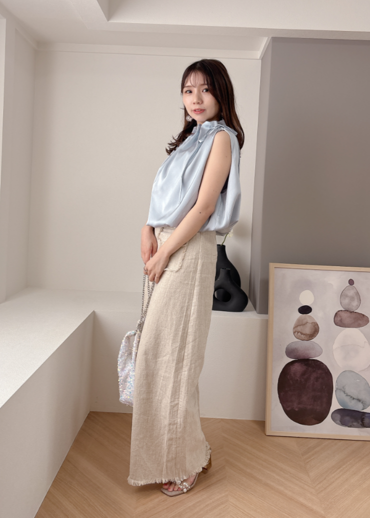 サイドリボンサテンブラウス