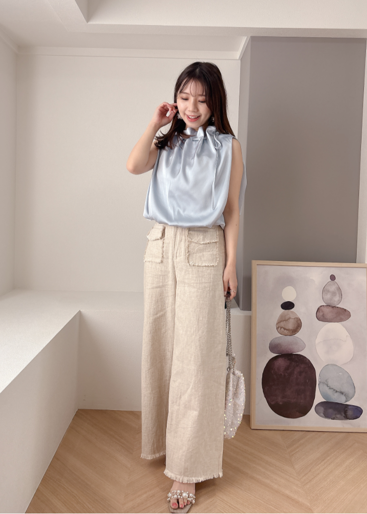 サイドリボンサテンブラウス