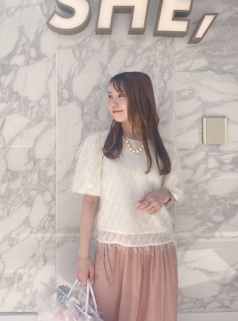 フェザートップス