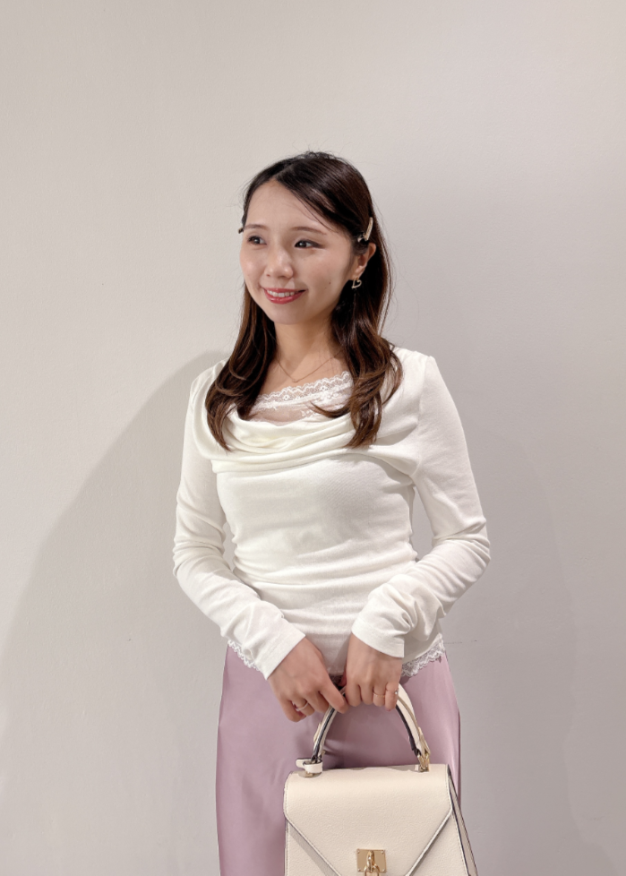 レースドレープカットソー