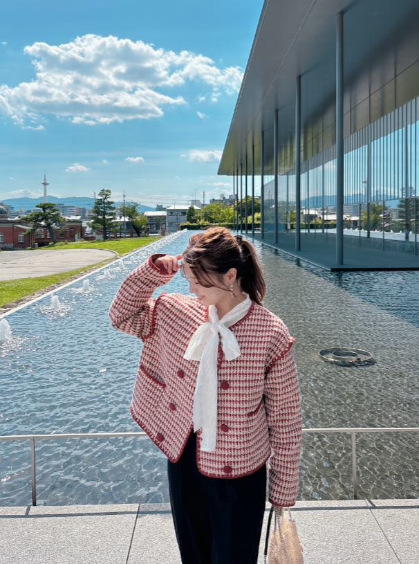 レースボウタイブラウス