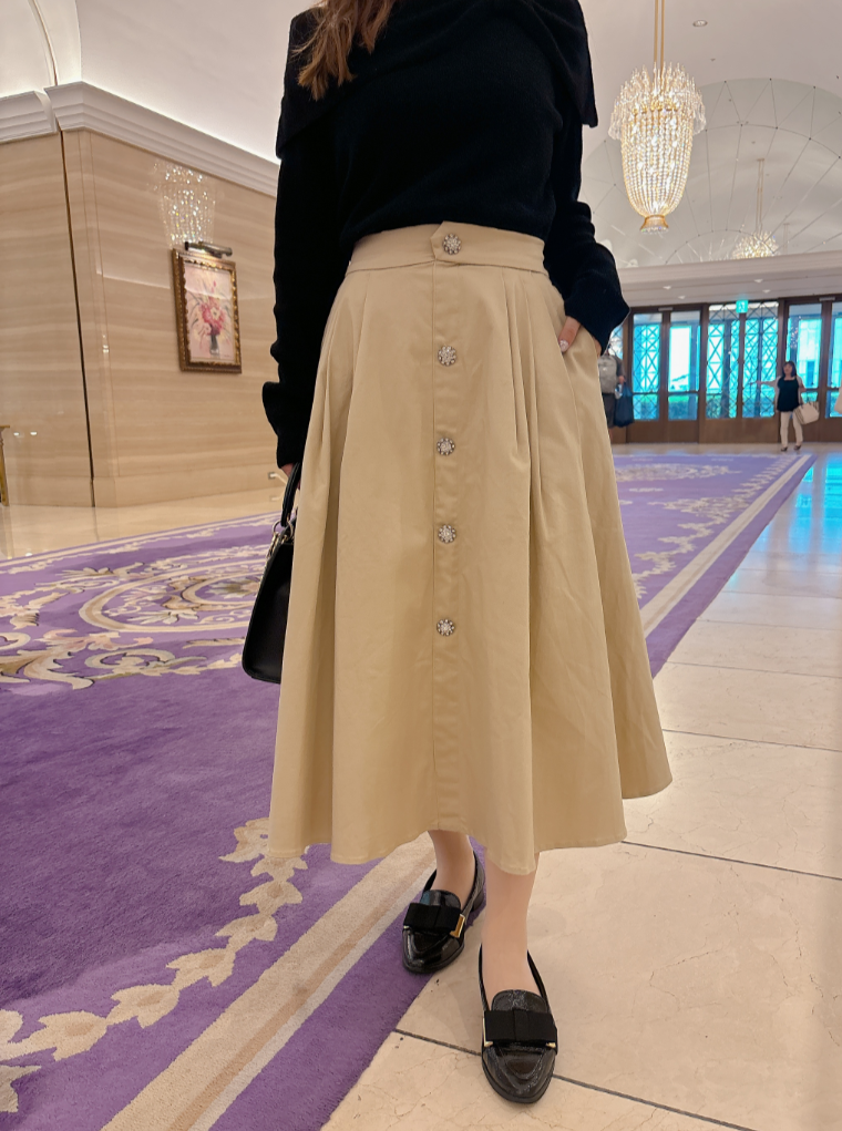 ビジュートレンチスカート