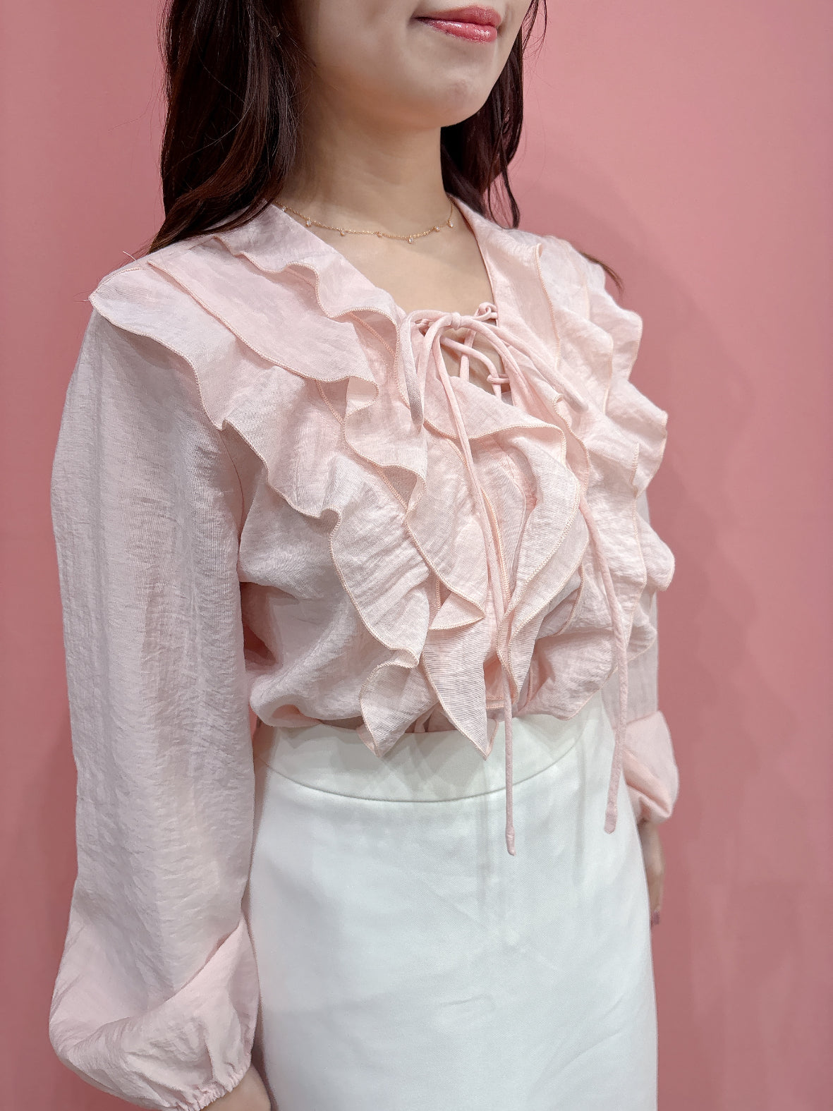 ボリュームフリルブラウス