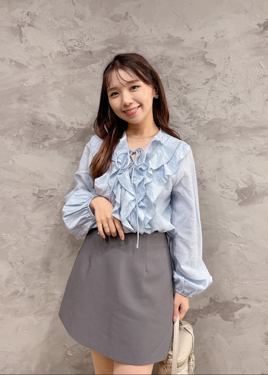 ボリュームフリルブラウス