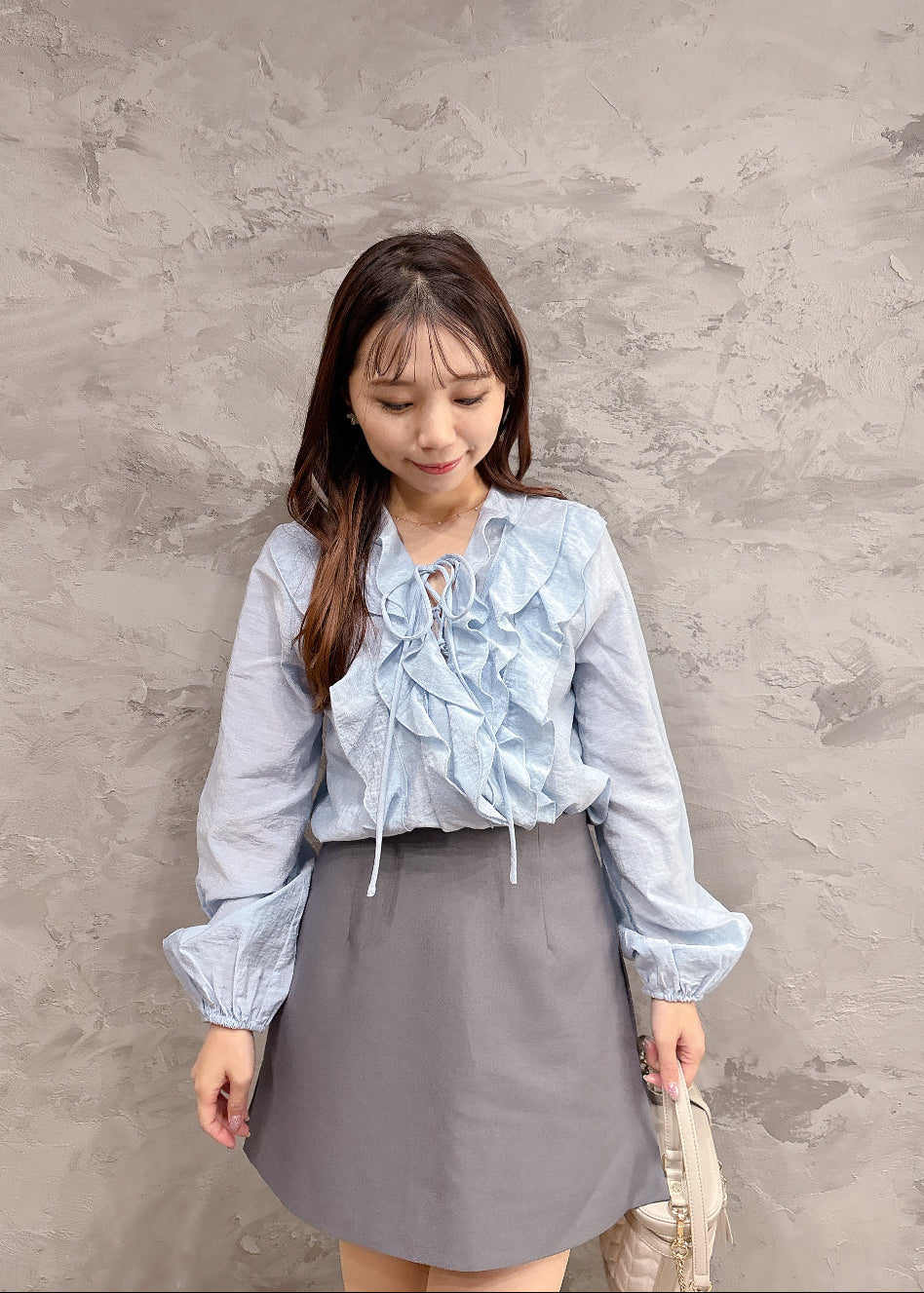 ボリュームフリルブラウス