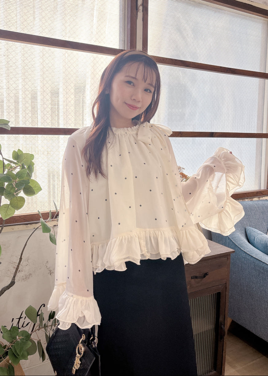 ドット柄シフォンブラウス