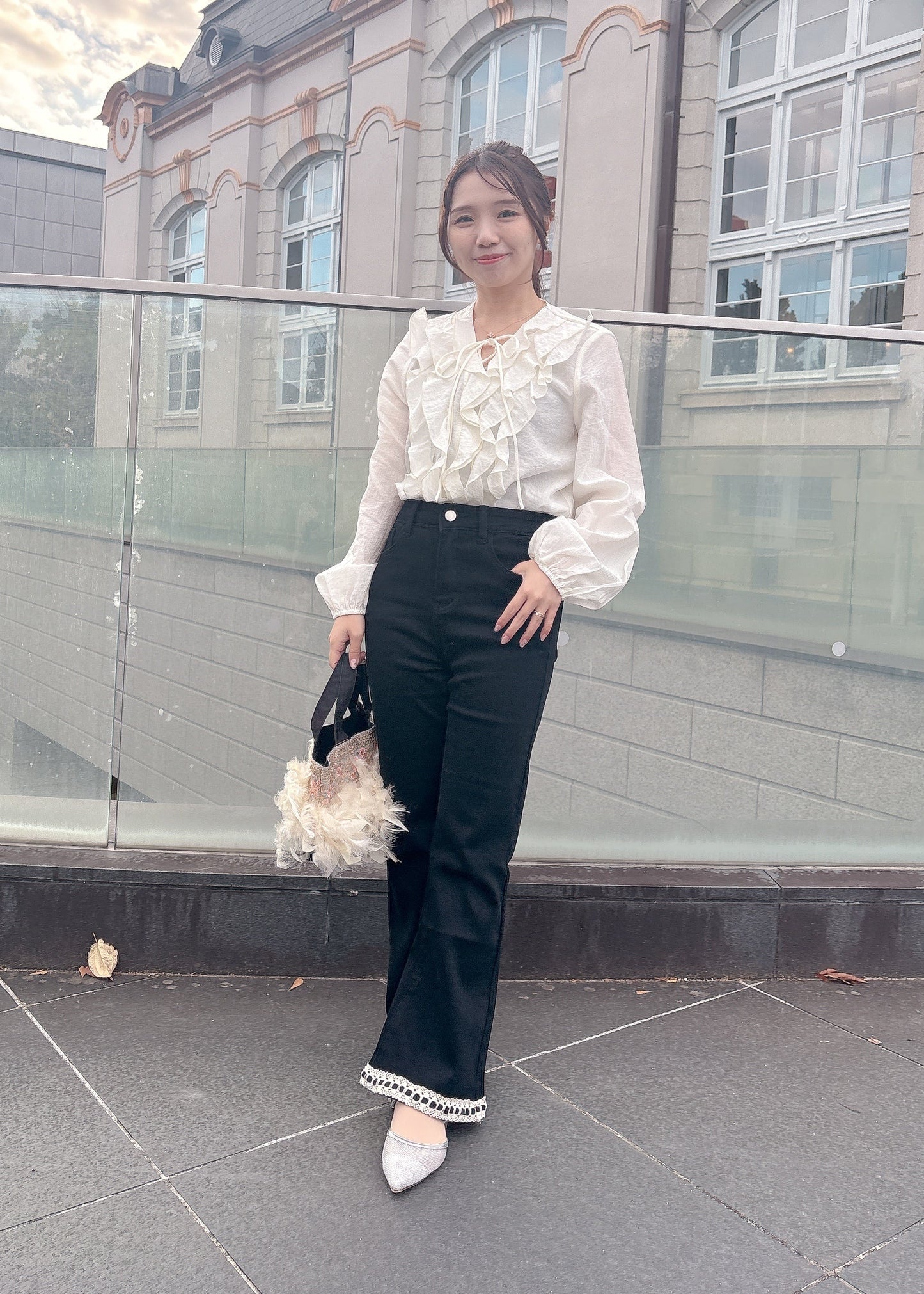 ボリュームフリルブラウス