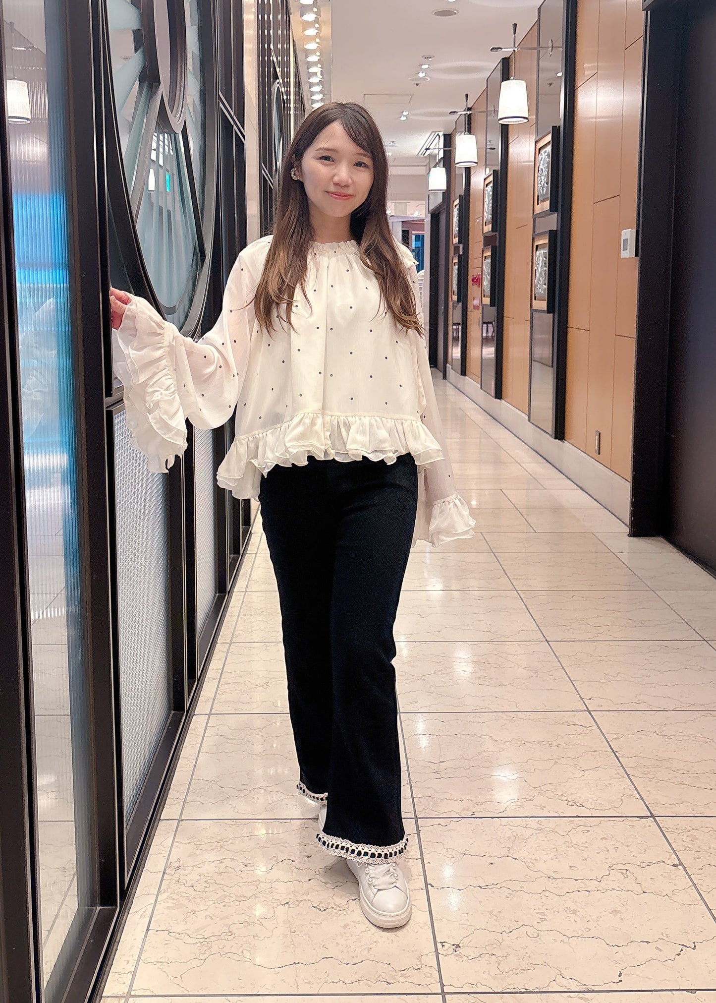 ドット柄シフォンブラウス