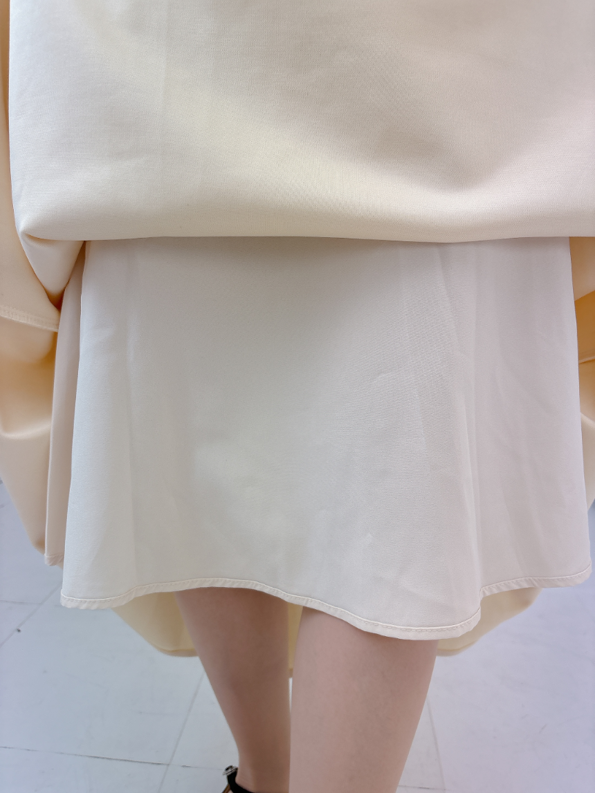 リボンモノトーンワンピース