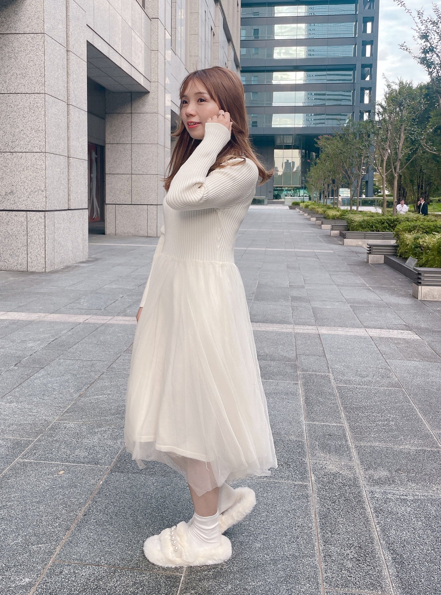 パール付きファースリッパ