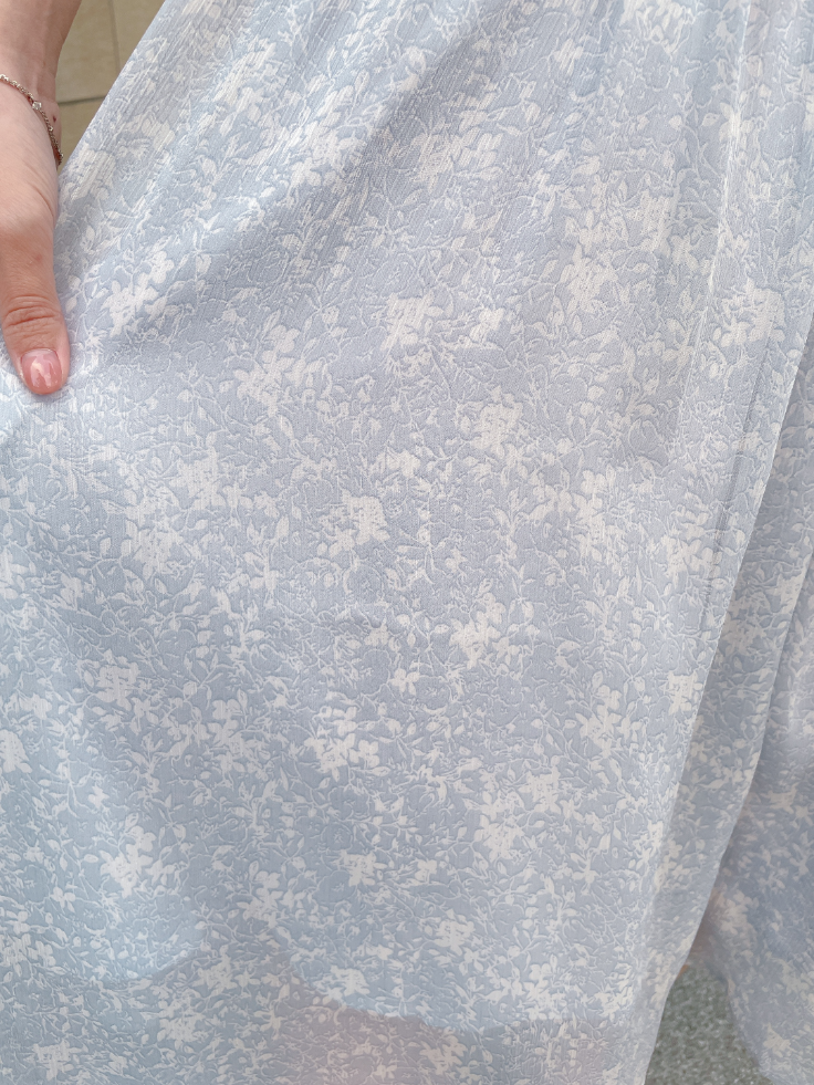 フローラルワンピース