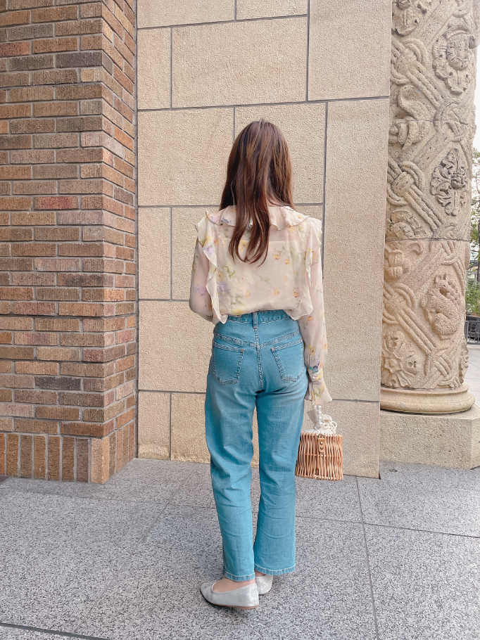 アネモネフリルブラウス