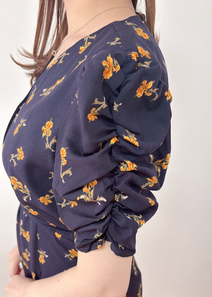 フラワーパワショルワンピース